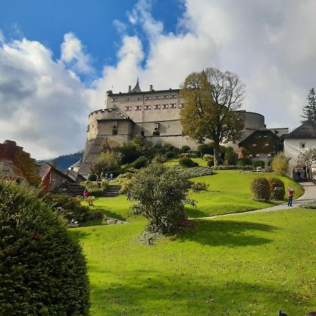 Vor Den Toren Salzburgs Wals-Siezenheim Екстериор снимка